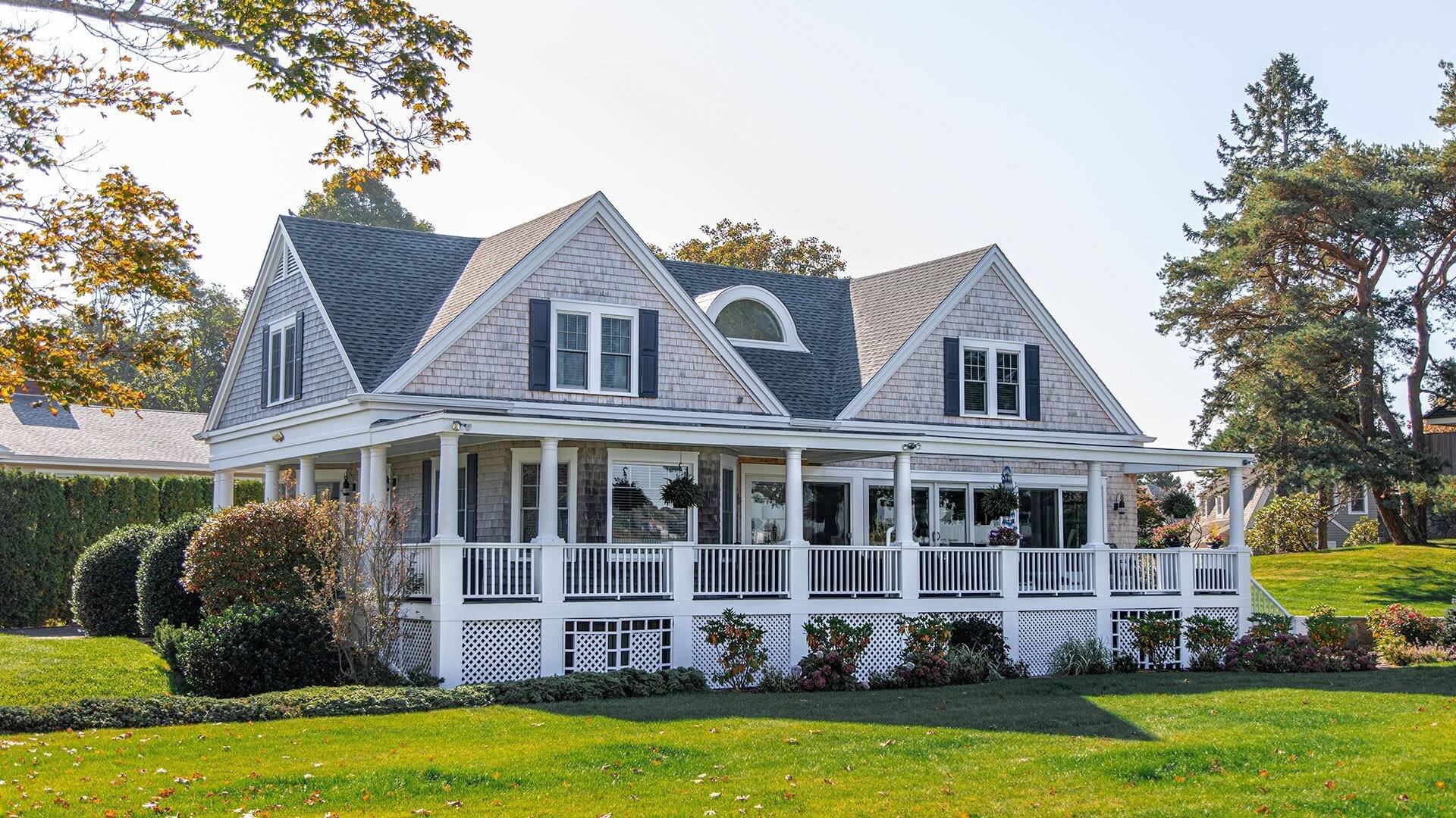 West Restaurant in our Villa’s